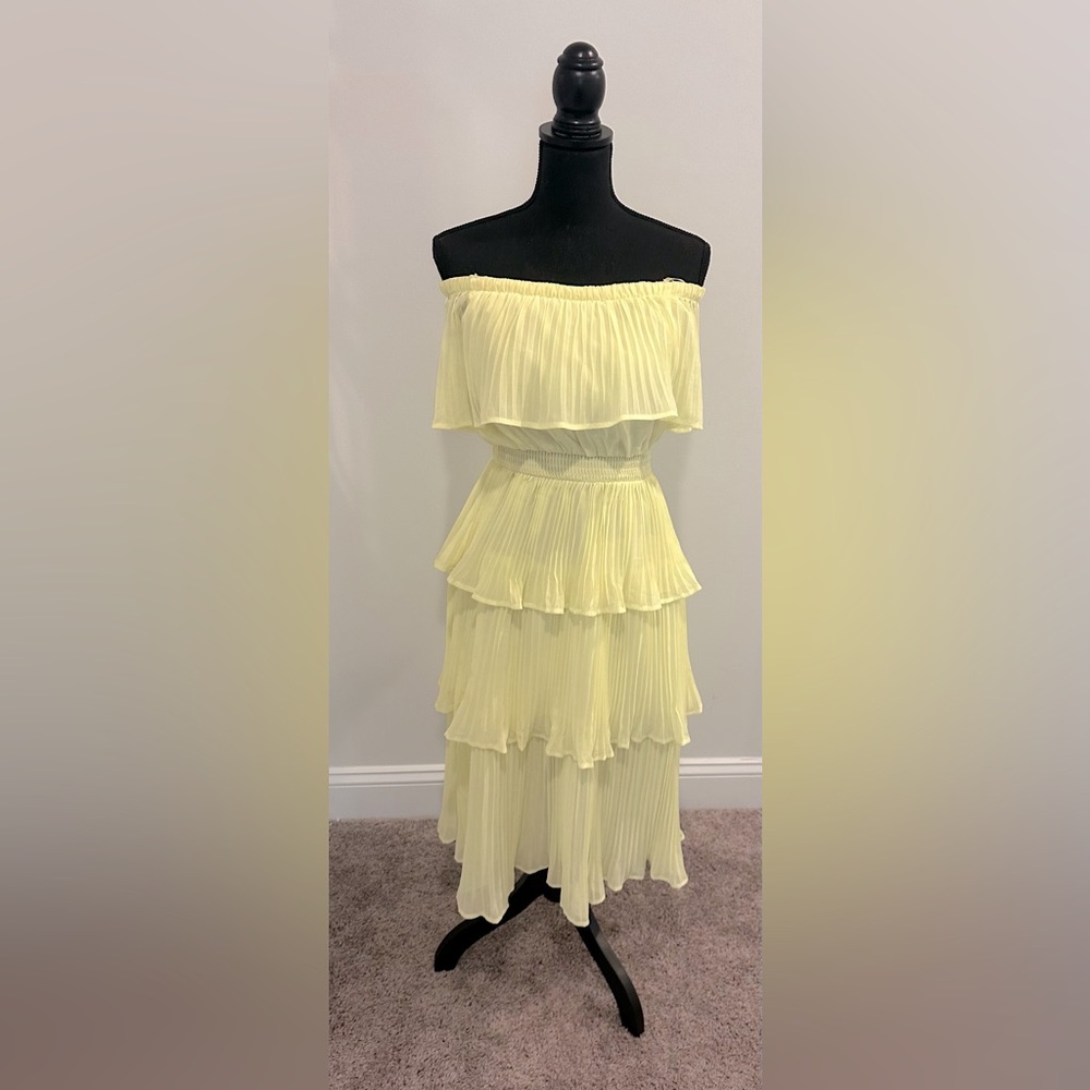 IDEM DITTO Yellow Off Shoulder Tiered Pleated Pale Yellow Dress - Size Medium